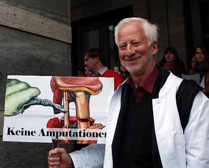 Prof. Antos blieb bis zum Schluss. (Foto: Sarah Huke)